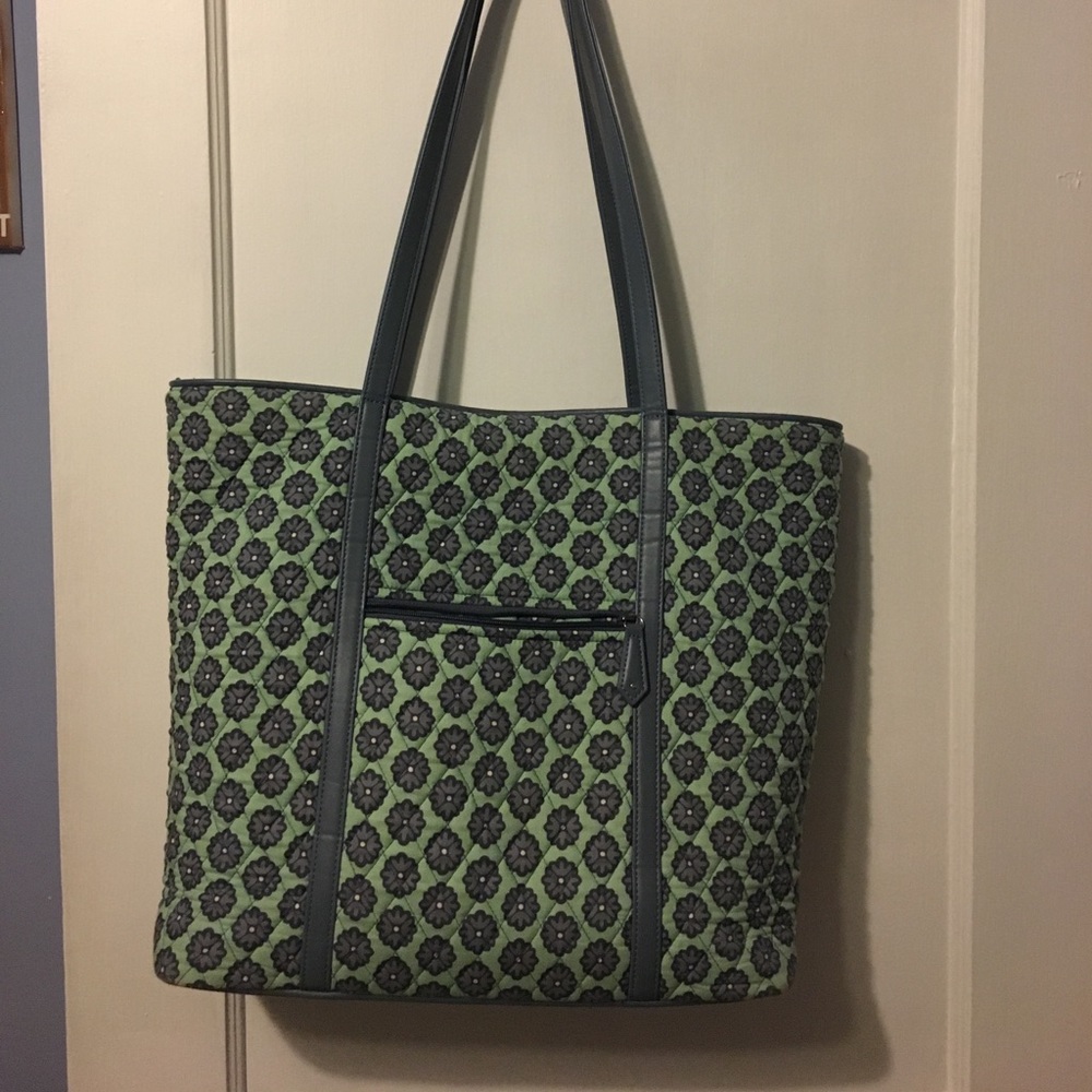 Vera Bradley tote