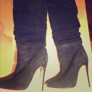 Christian louboutin Ishtar slouchy boot!
