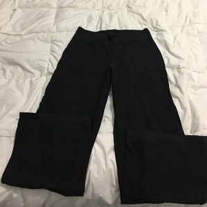 Lululemon black pants