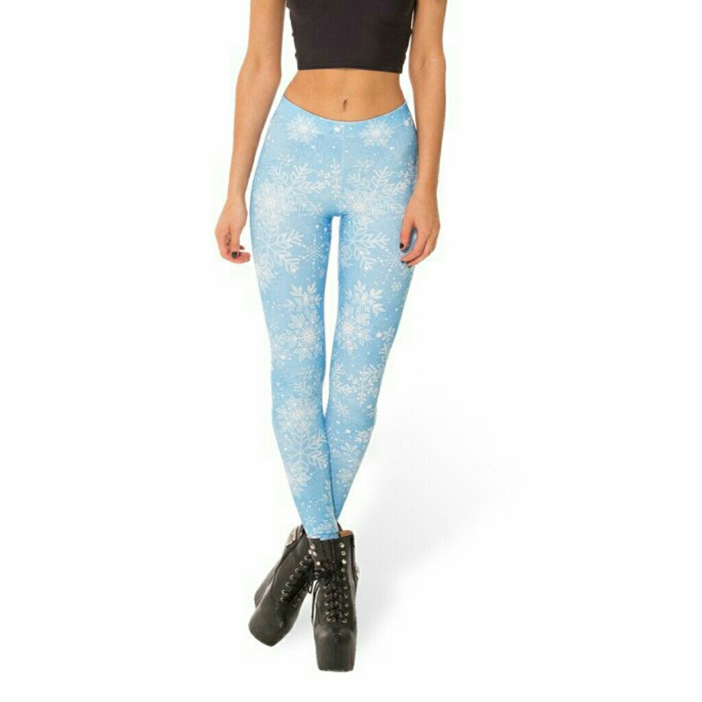Blackmilk museum Snowflake Toasties -PC