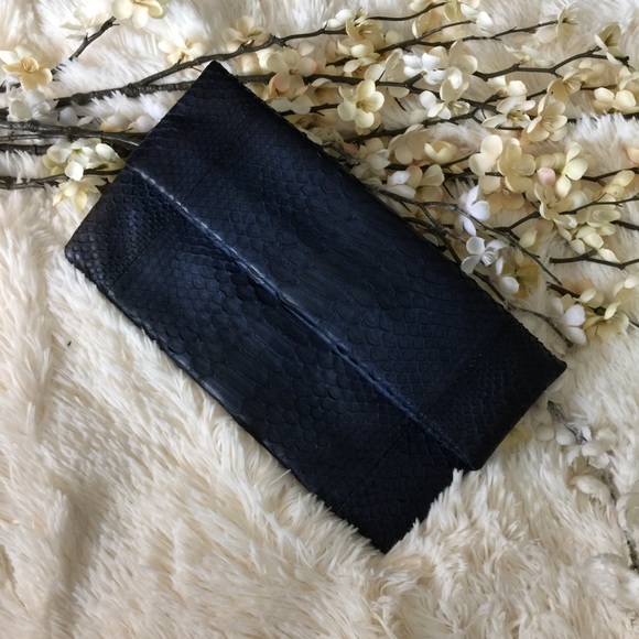 Real Python Skin! - Picture 1 of 3