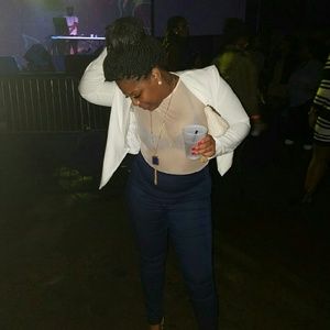 Meet your Posher, Candice