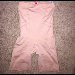 SPANX Medium High Waist Mid Thigh
