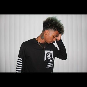 Meet your Posher, Paris