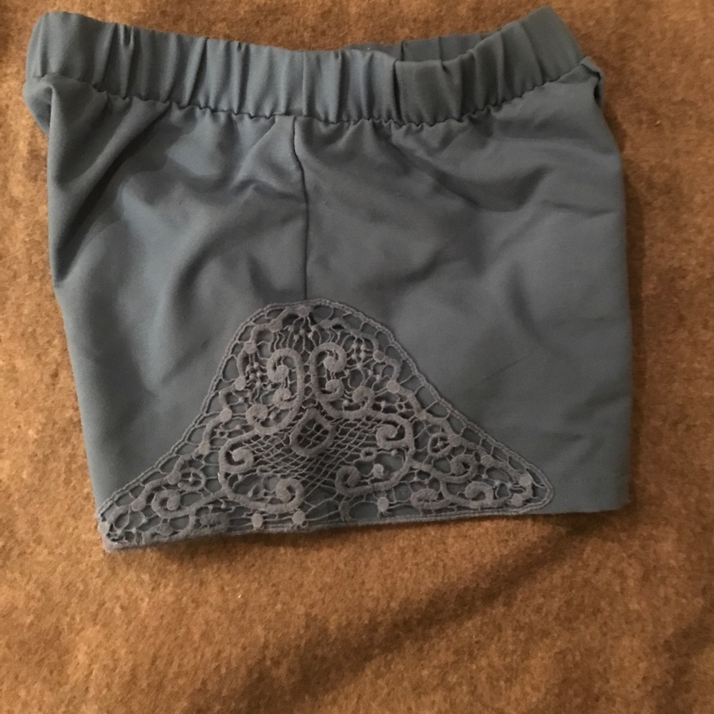 Shorts - Picture 2 of 2