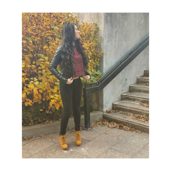 Steve Madden booties - Picture 2 of 4