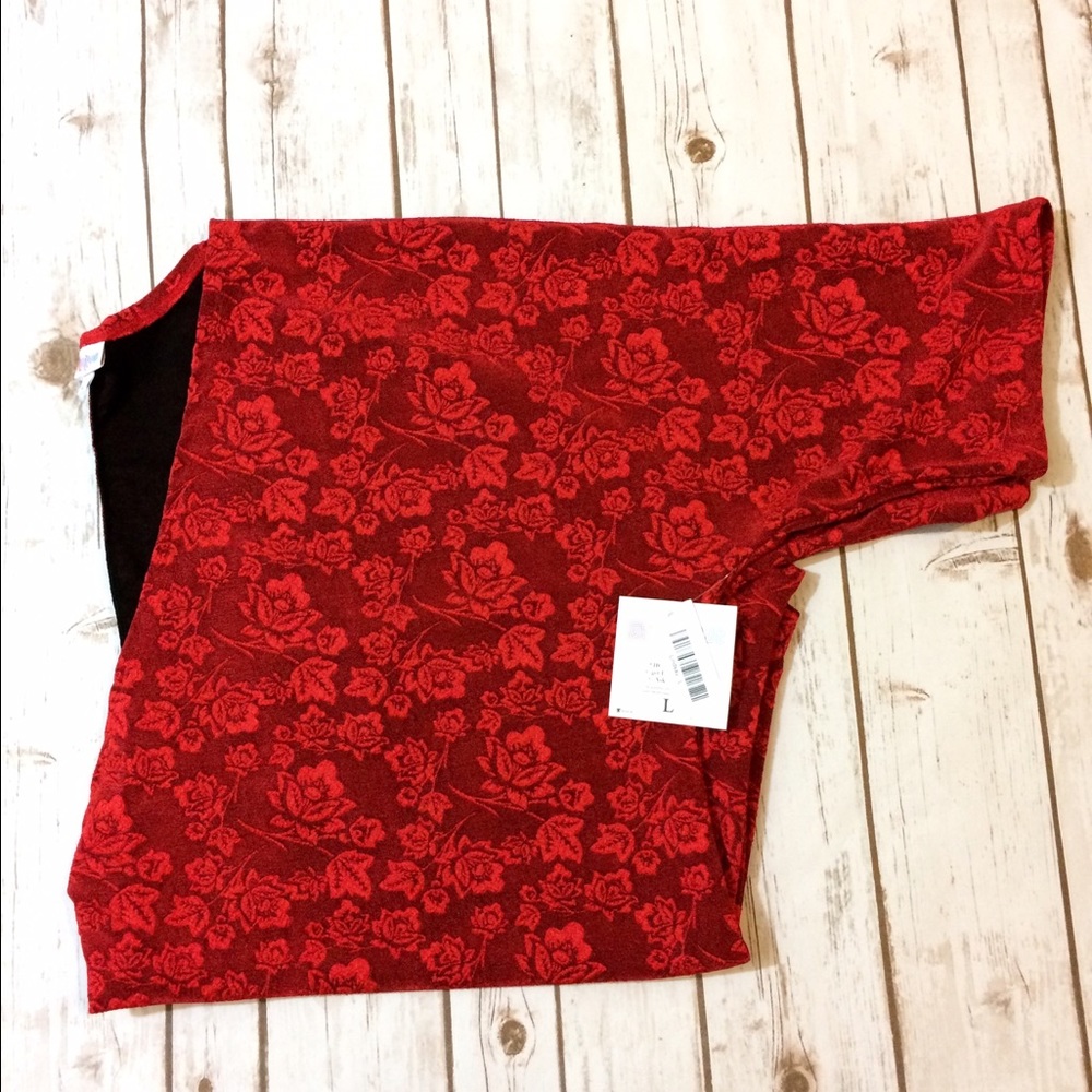 NWT LULAROE LINDSAY