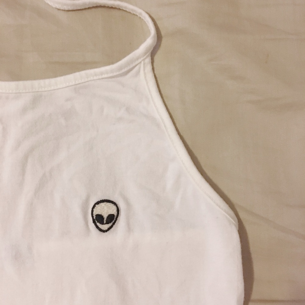 Rare Brandy Melville Alien Halter Top - Picture 4 of 4