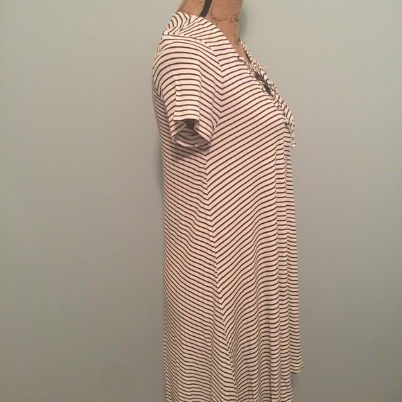 Stripped dress - Picture 7 of 7