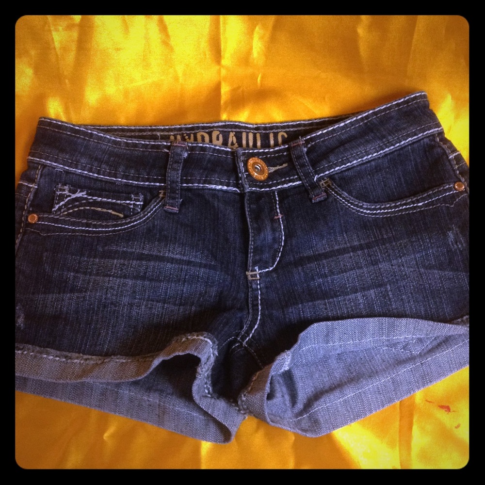 Hydraulic Shorts