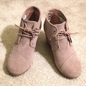 TOMS Wedge Bootie in Taupe