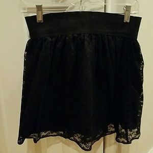Lace skirt