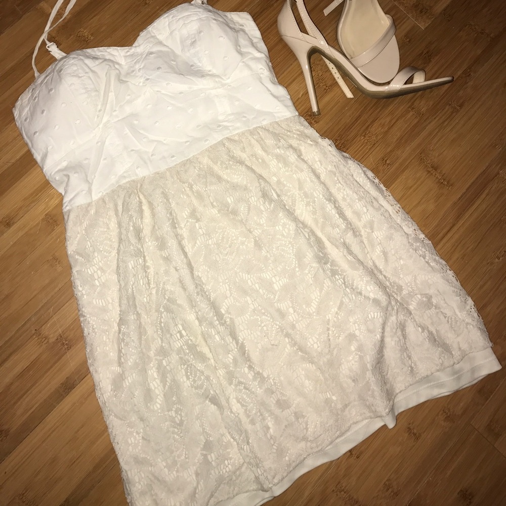 Lace dress