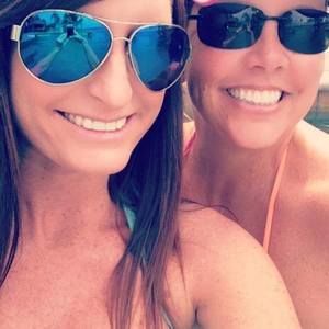 Meet your Posher, Adrienne