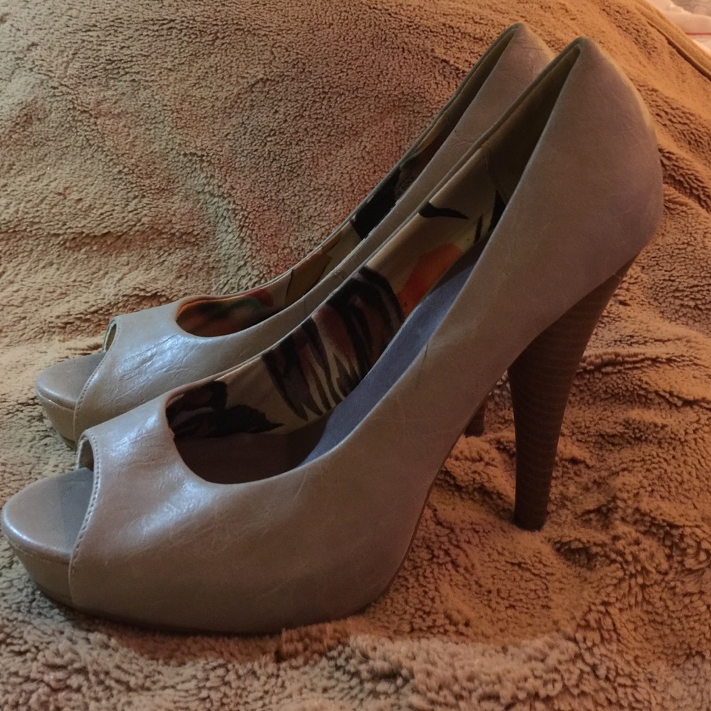 Madden Girl heels