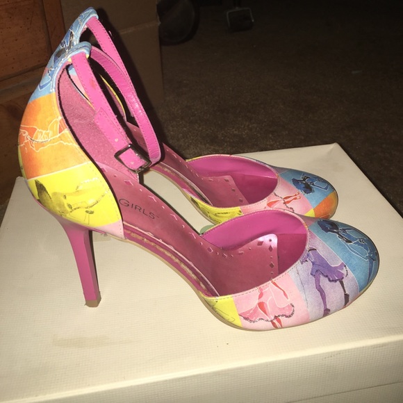 BCBG Multi Strawberry Girl Combo Nabuk/NA - Picture 5 of 7