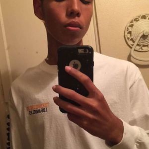 Meet your Posher, Luis