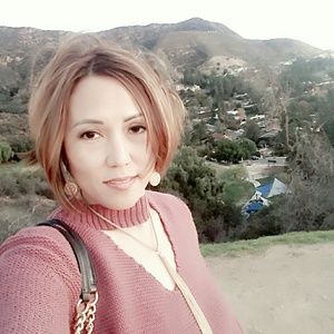 Meet your Posher, Evie