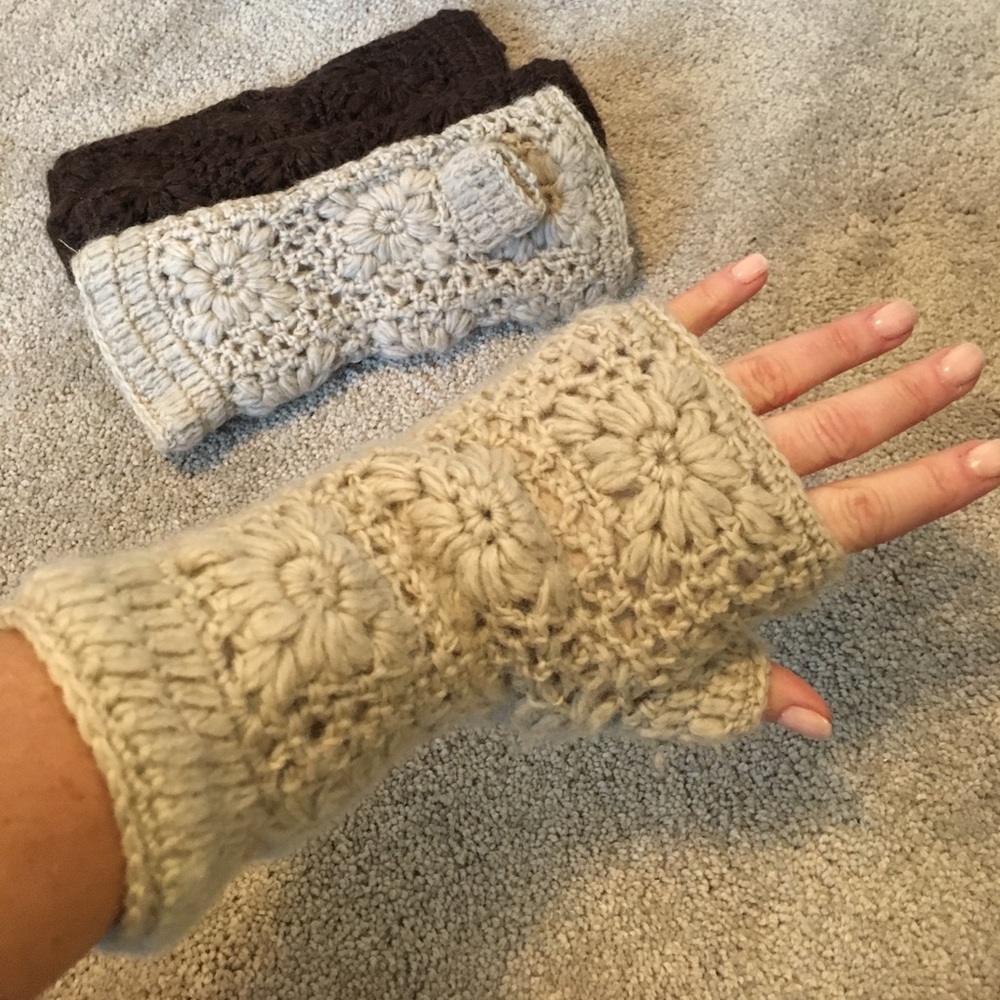 Nirvana Designs fingerless mitten cuffs
