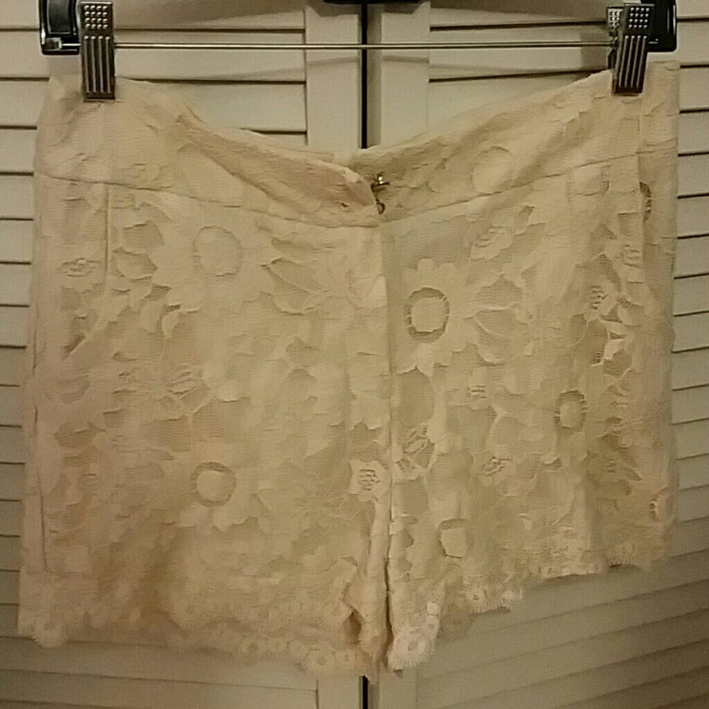 Lace shorts