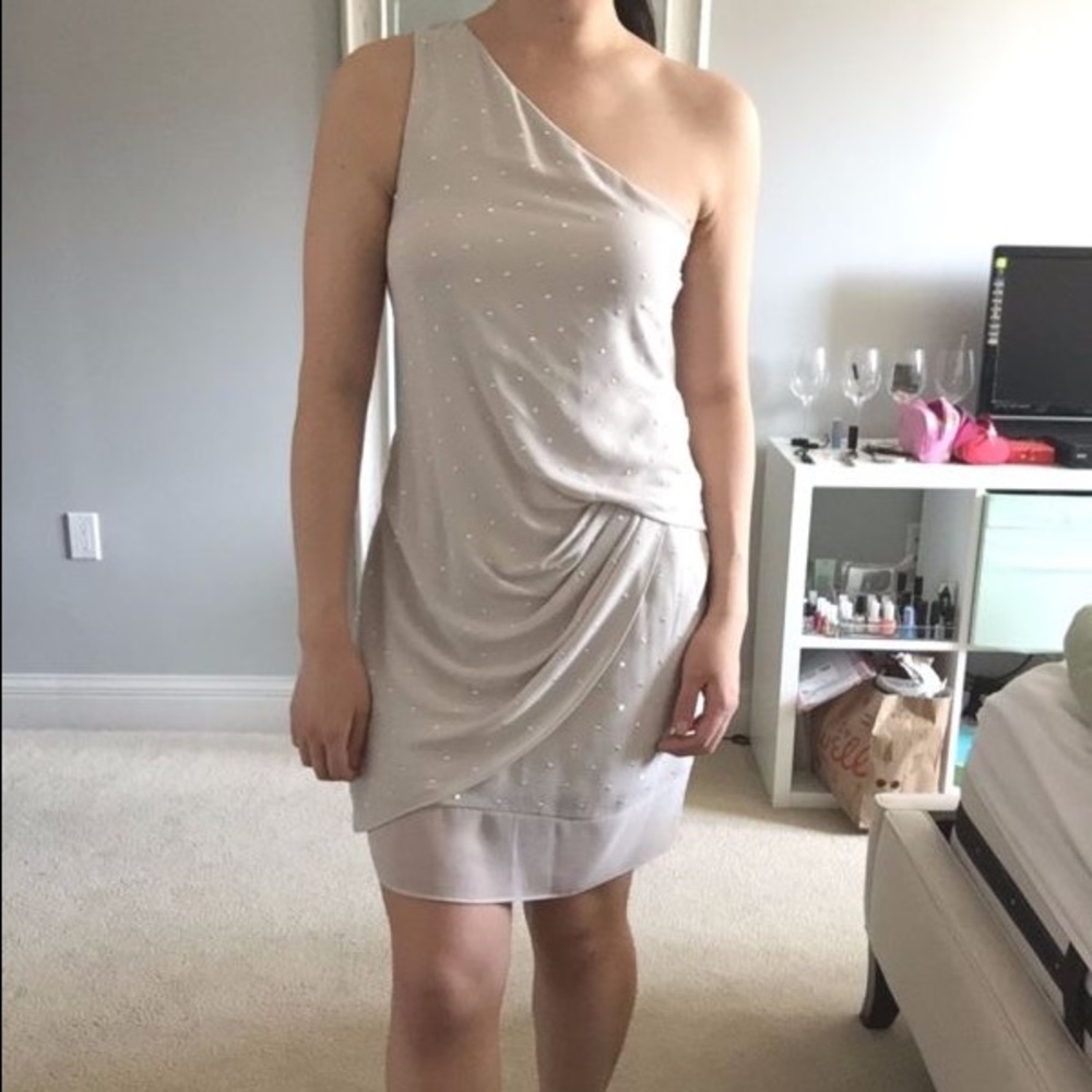 Express • Blush gray/pink one shoulder dress