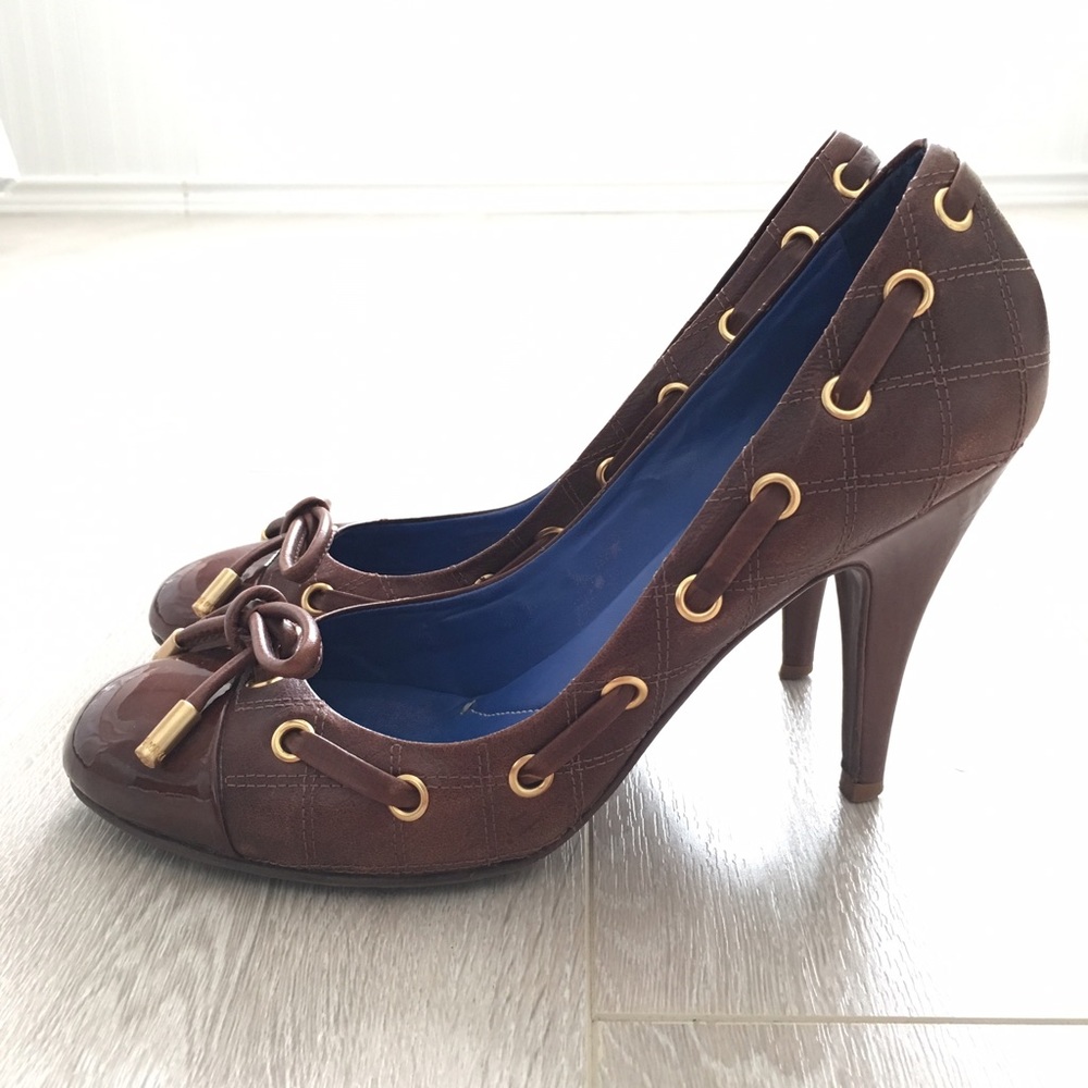 BCBG MaxAzria Cap Toe Heels