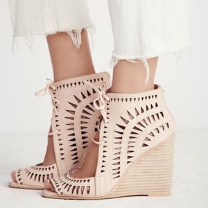 Jeffrey Campbell Serena Wedges