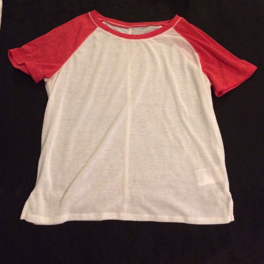 Super soft Urban Outfitters baseball tee!