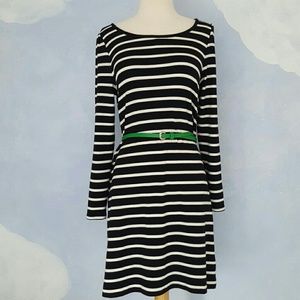 {Old Navy} Black and White Striped Dress {Old Navy} Black and White Striped Dress