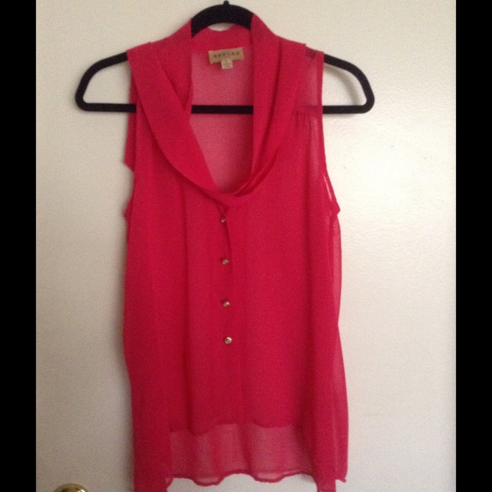 ❤️Sleveless red blouse❤️ - Picture 2 of 5
