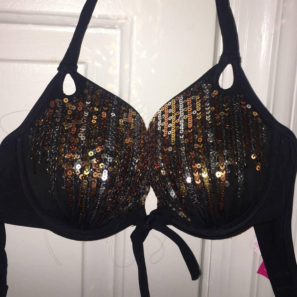 new never worn victoria secret bathing suit top