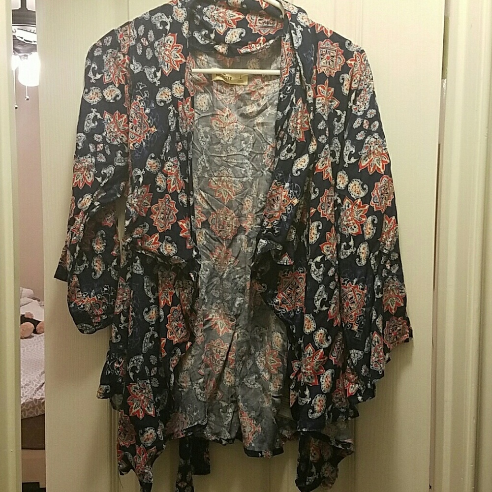 Hollister kimono L
