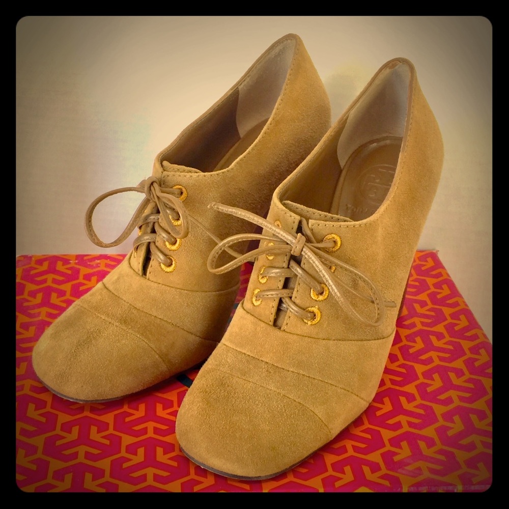 TORY BURCH Stella Oxford Dark Vicuña w/ Box $375