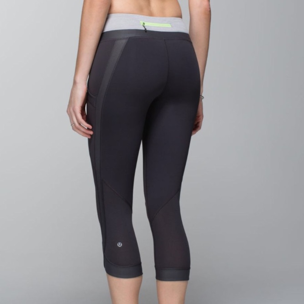 Lululemon Chase me Crops Grey HSL