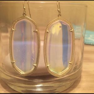 KENDRA SCOTT Danielle Earrings!