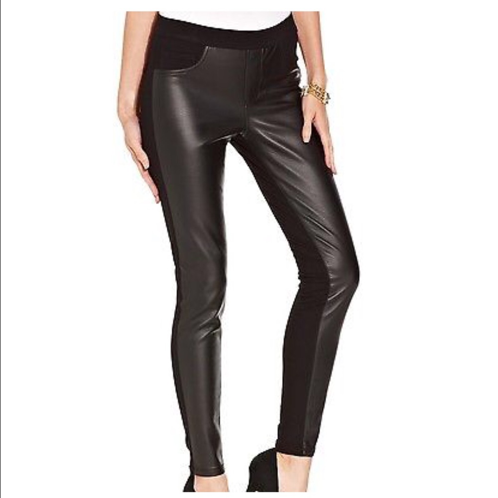 All over front Faux Leather Skinny Pants