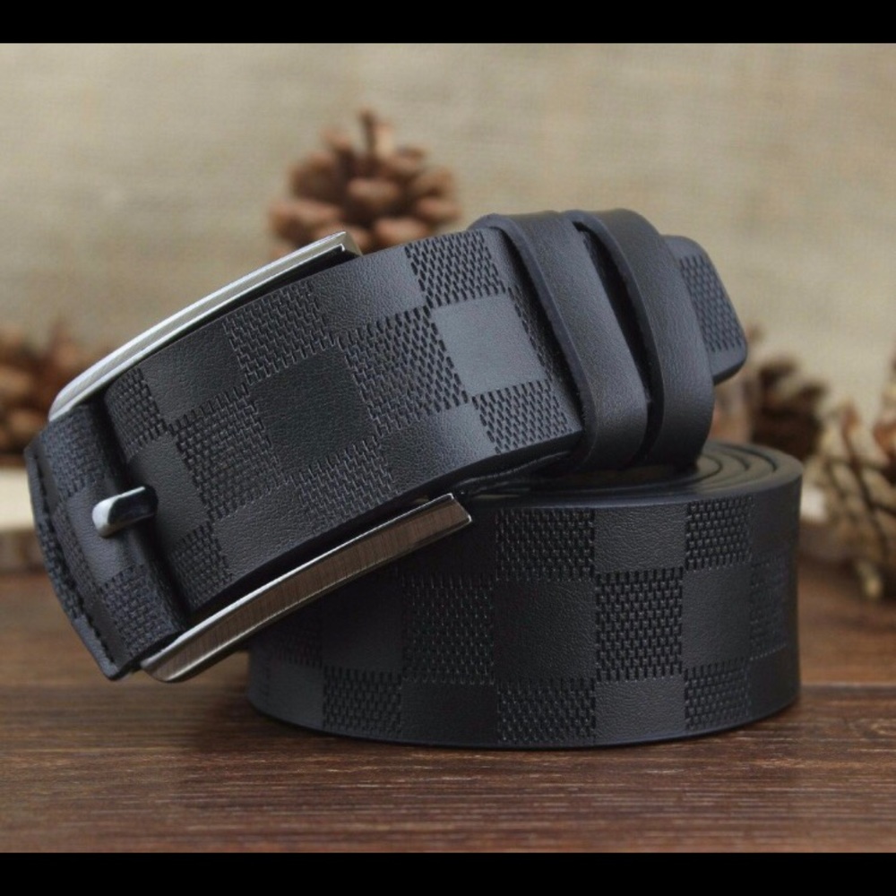 L.V. Belt new with bag leather