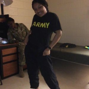 Meet your Posher, Keishell