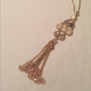 🔵 NWOT Long Necklace and Earrings Set