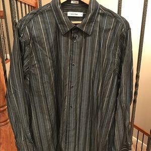Calvin Klein button up dress shirt. XL