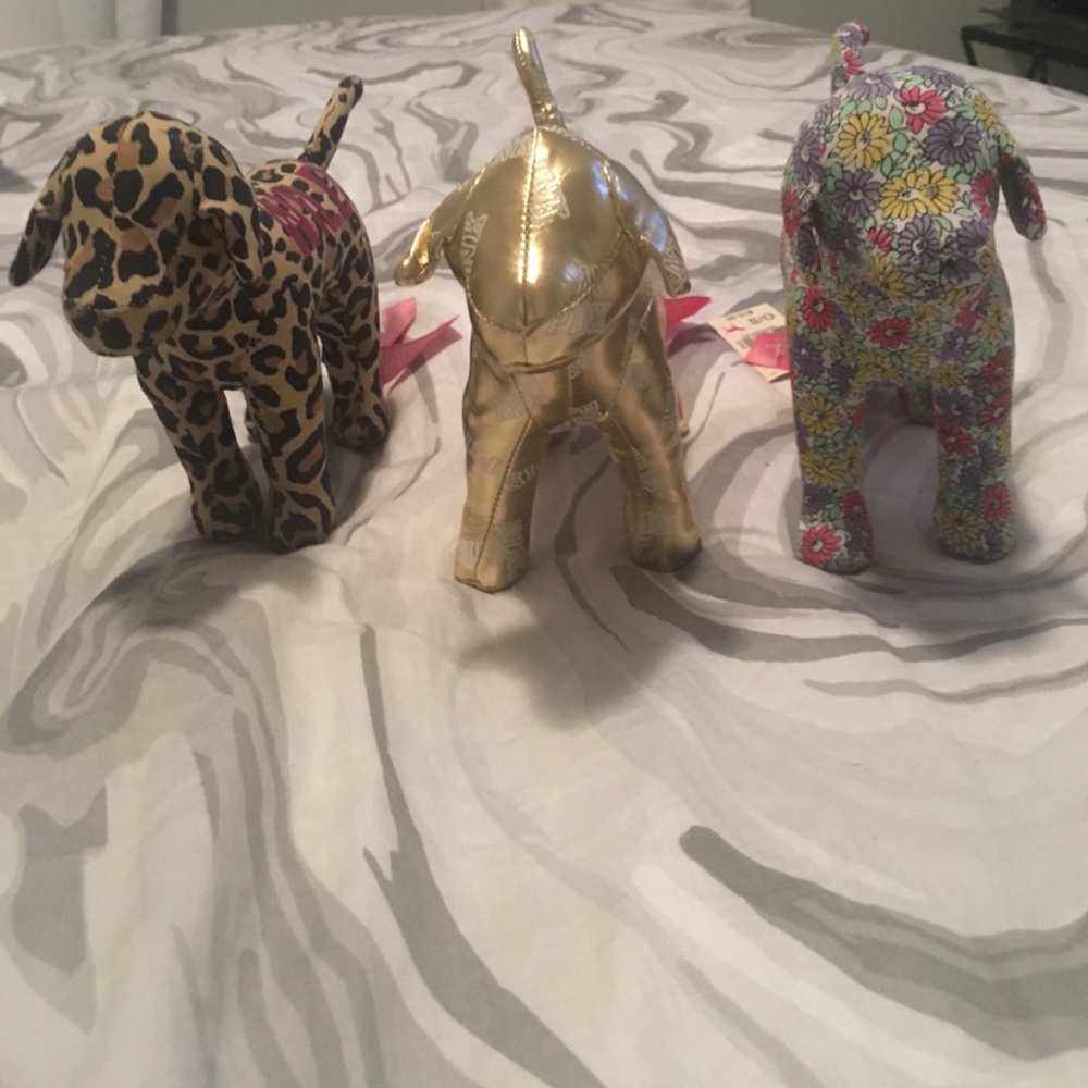 ❌❌SOLD❌❌Vs pink dogs