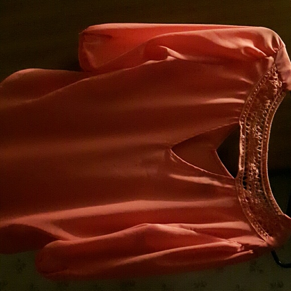 Top - Picture 4 of 4