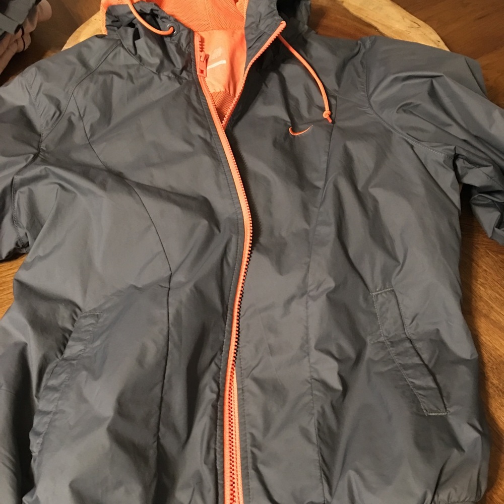 Gray Nike Windbreaker Zip Up