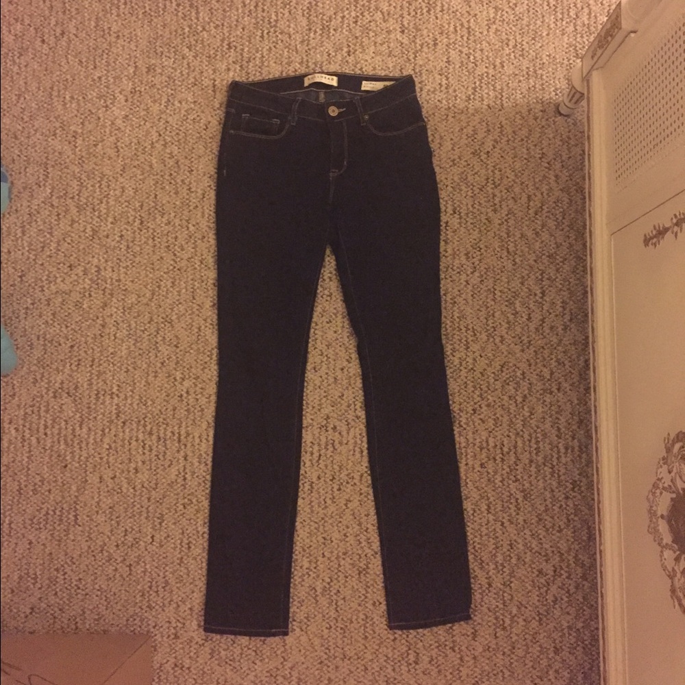 Bullhead dark wash skinny jeans