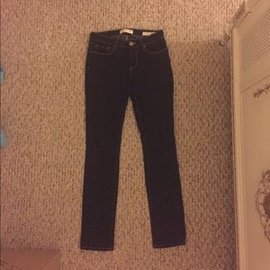 Bullhead dark wash skinny jeans
