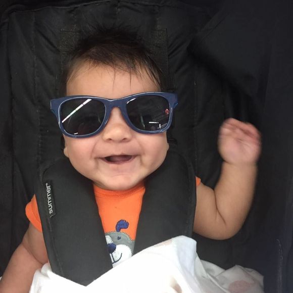 Meet your Posher, Danielle - Picture 1 of 1