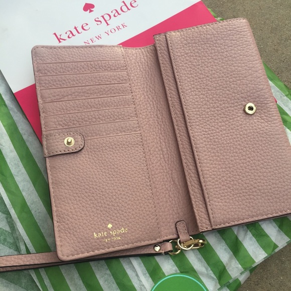 💞Kate Spade Wallet💞 - Picture 2 of 4