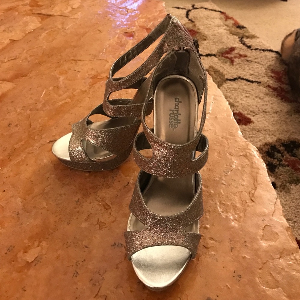 Silver sparkle shoes 5" heel.