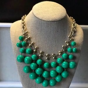 Stella & Dot Jolie Bib Neclace