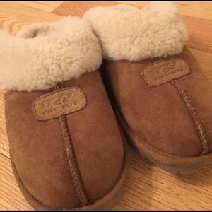 Chestnut UGG Coquette